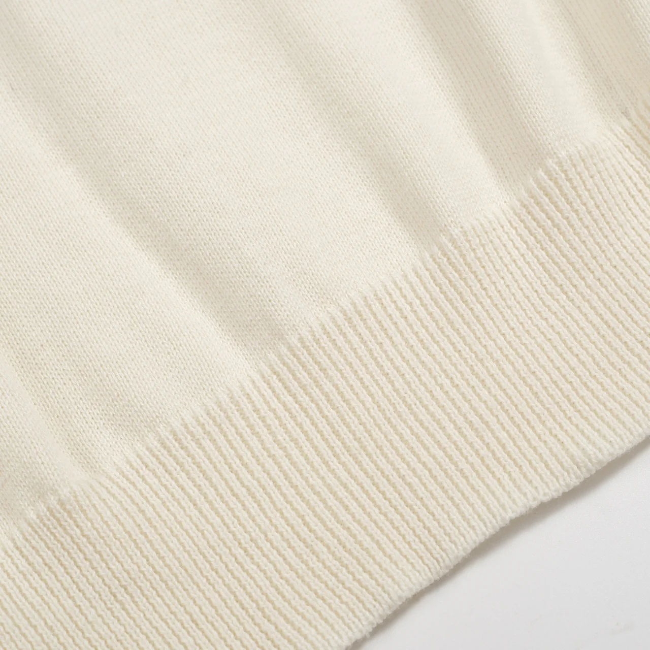 Men's 70s Embroidered Knit Pullover – Cream Retro Sweater with Floral Collar Detail - Image 5