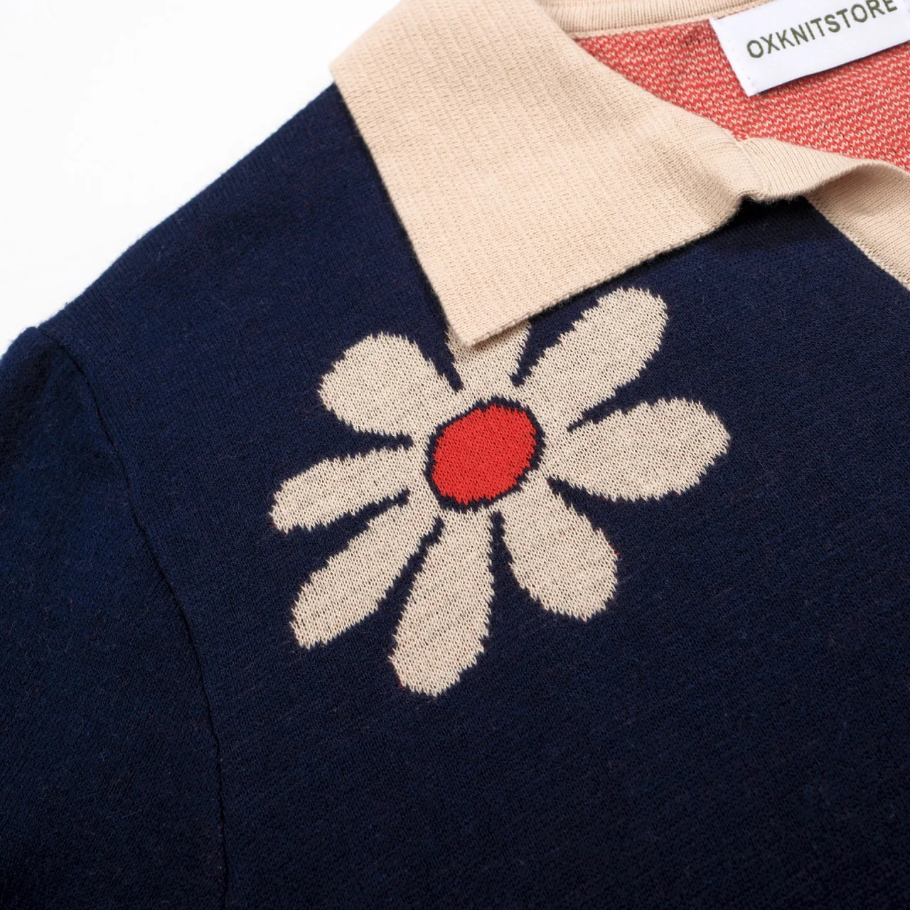 Men’s Retro 1970s Flower Knit Polo Shirt – Vintage Navy with Daisy Pattern - Image 5