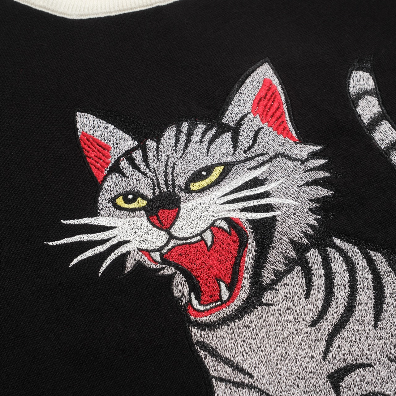 Men's black animal cat embroidered knitted T-shirt - Image 5