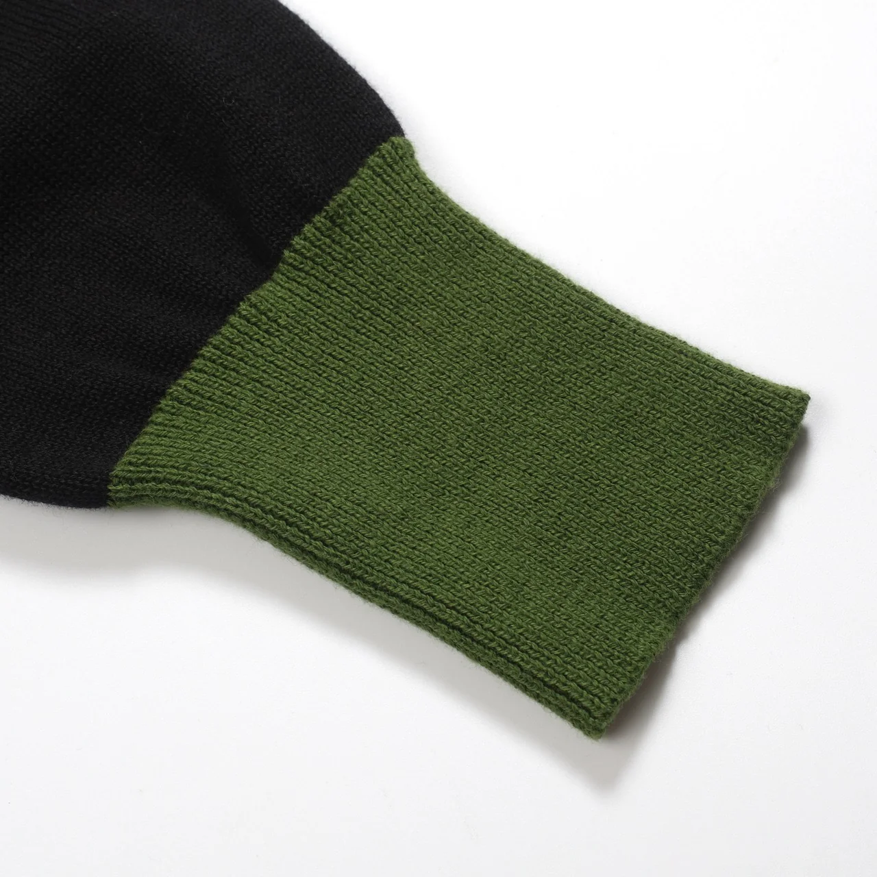 Men's black rose jacquard vintage polo knitwear - Image 8