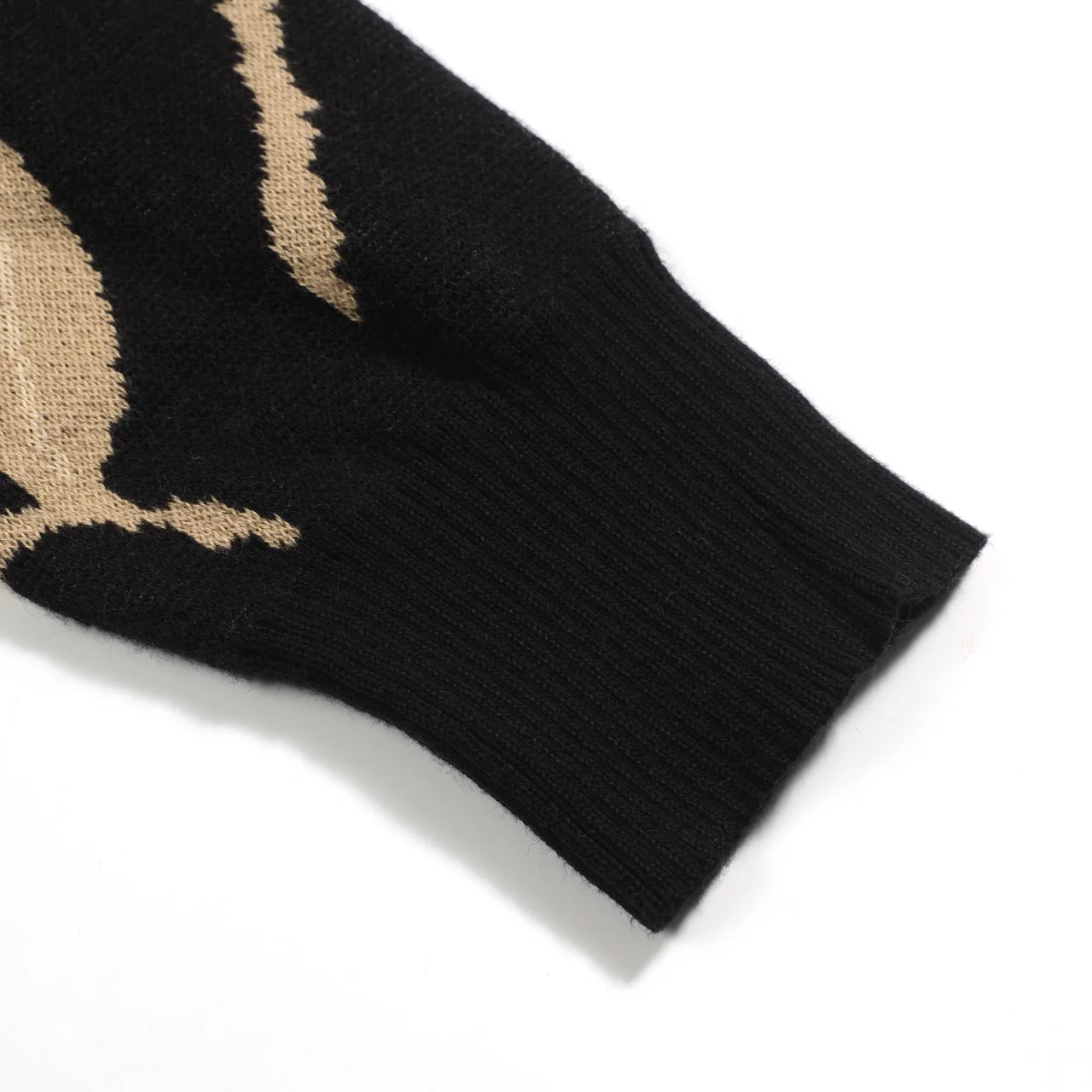 Men's black vintage jacquard knit zipper cardigan - Image 5