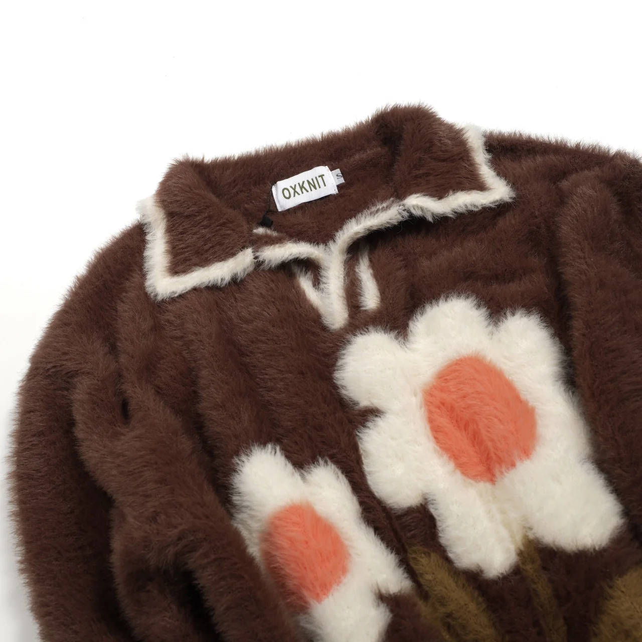Men's brown floral knitted plush V-neck polo shirt - Image 7