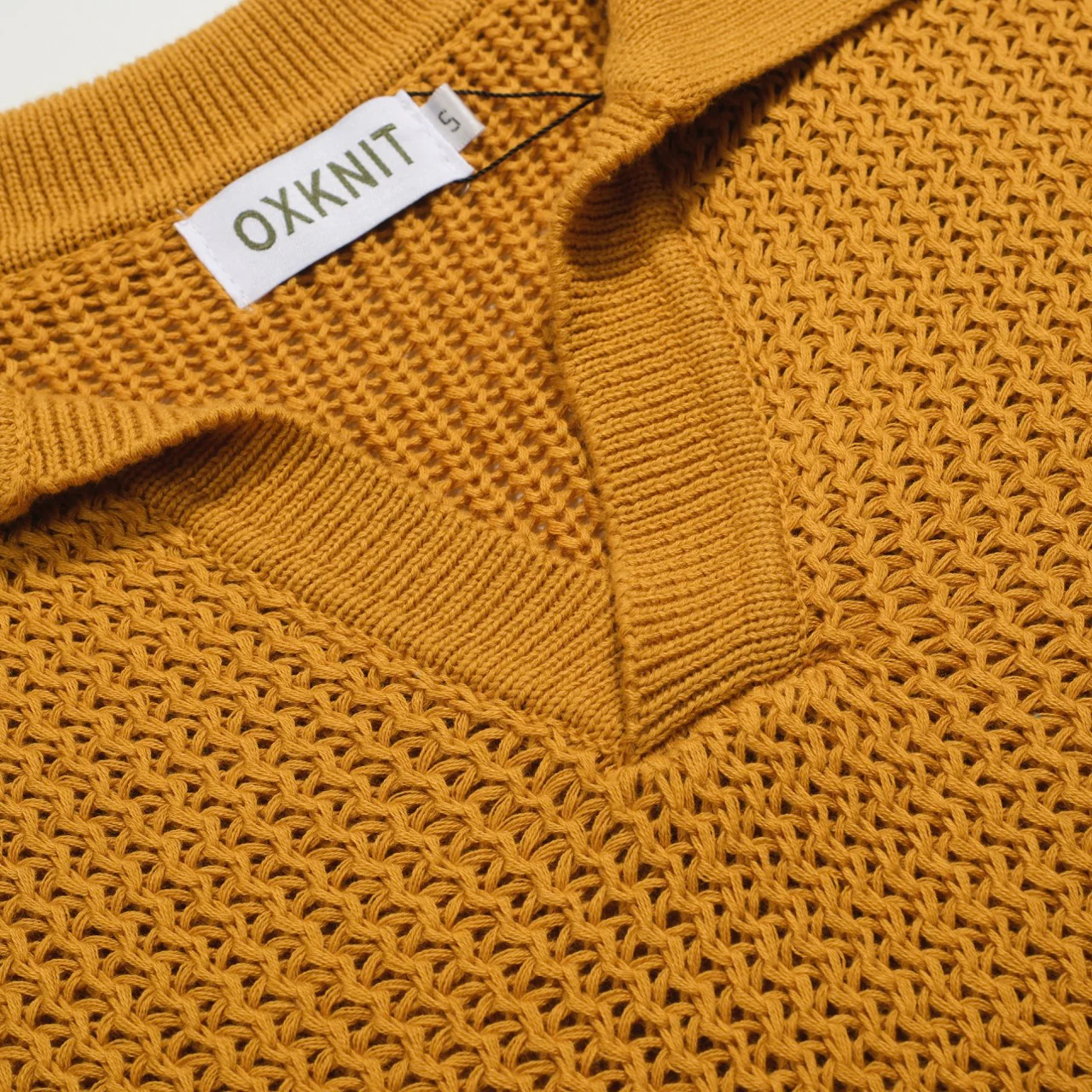 Men's khaki retro casual V-neck knitted polo shirt - Image 5