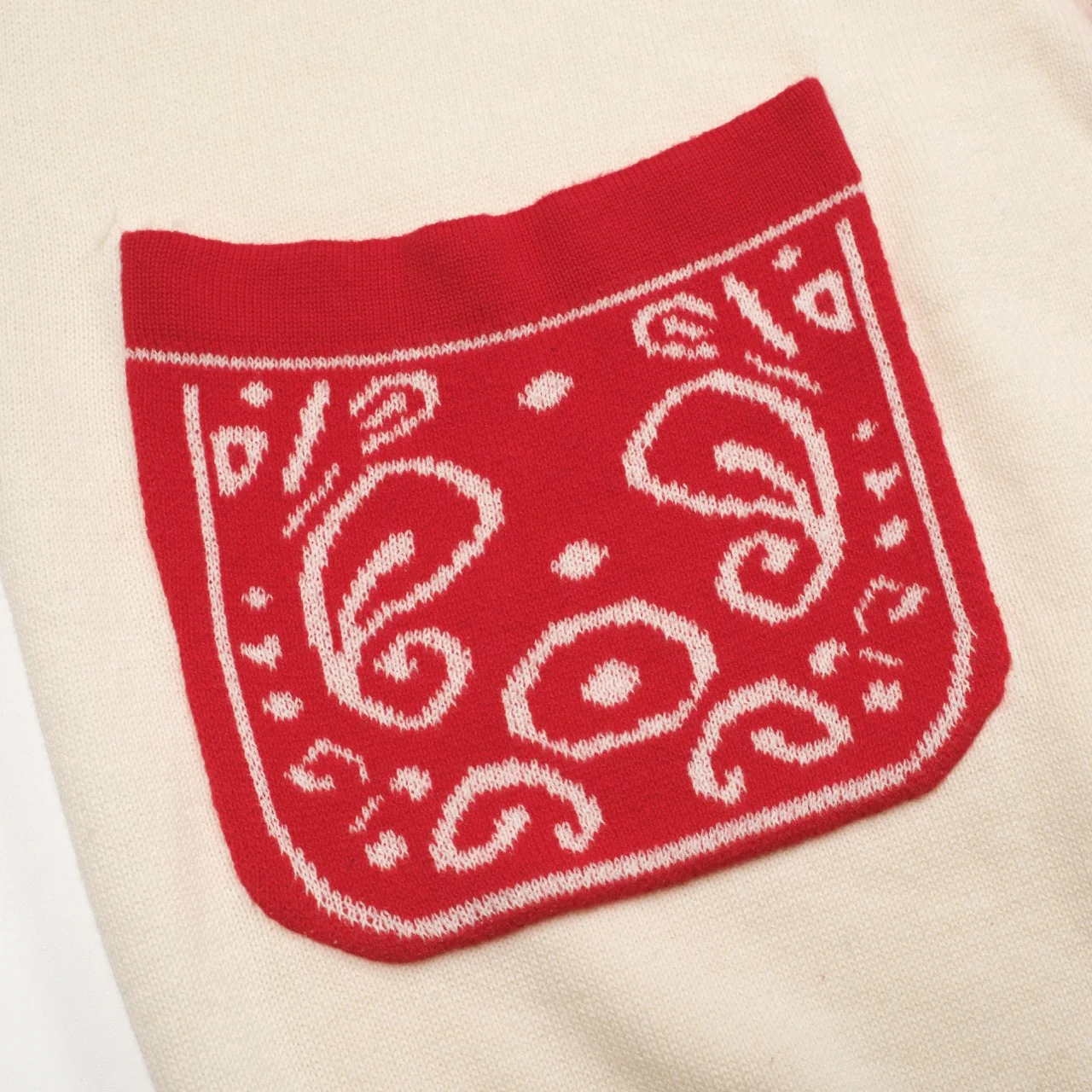 Men's red vintage classic pocket knit cardigan - Image 2