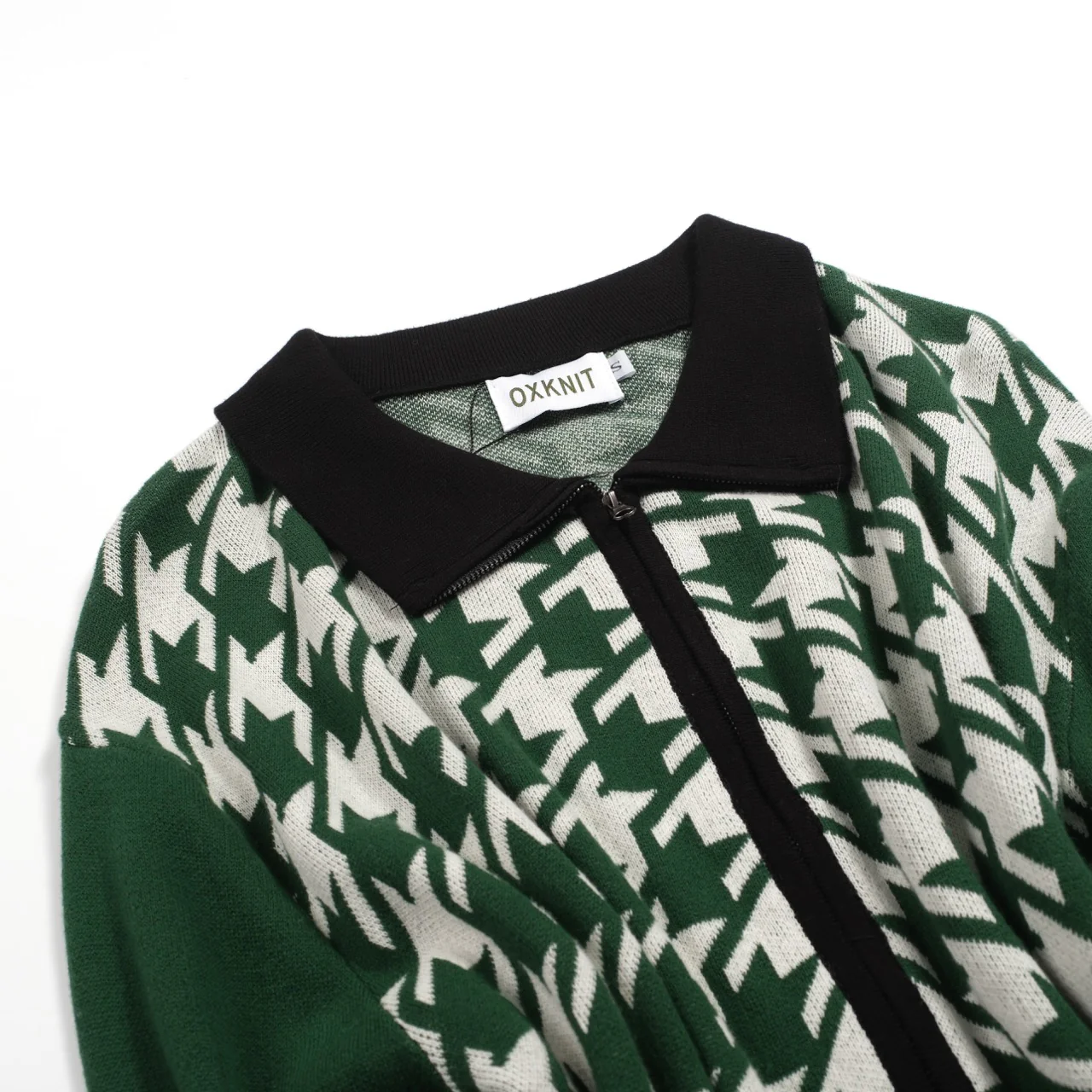 Men's vintage green vintage jacquard knitted cardigan - Image 6