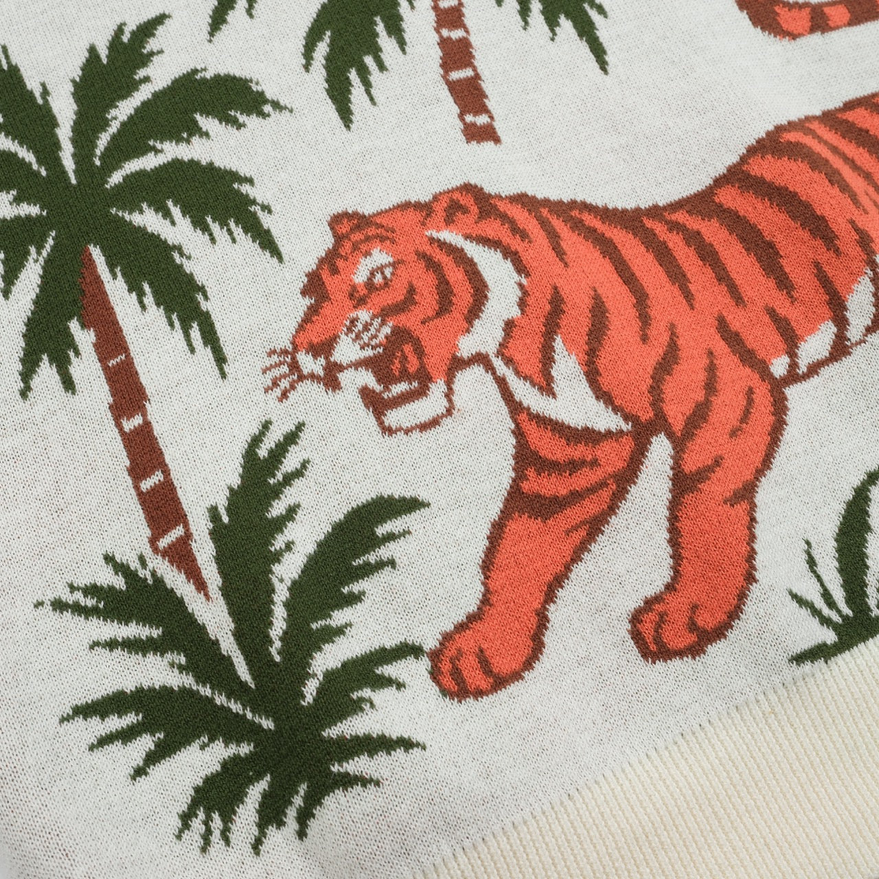 Men's white apricot animal garden jacquard V-neck polo shirt - Image 2