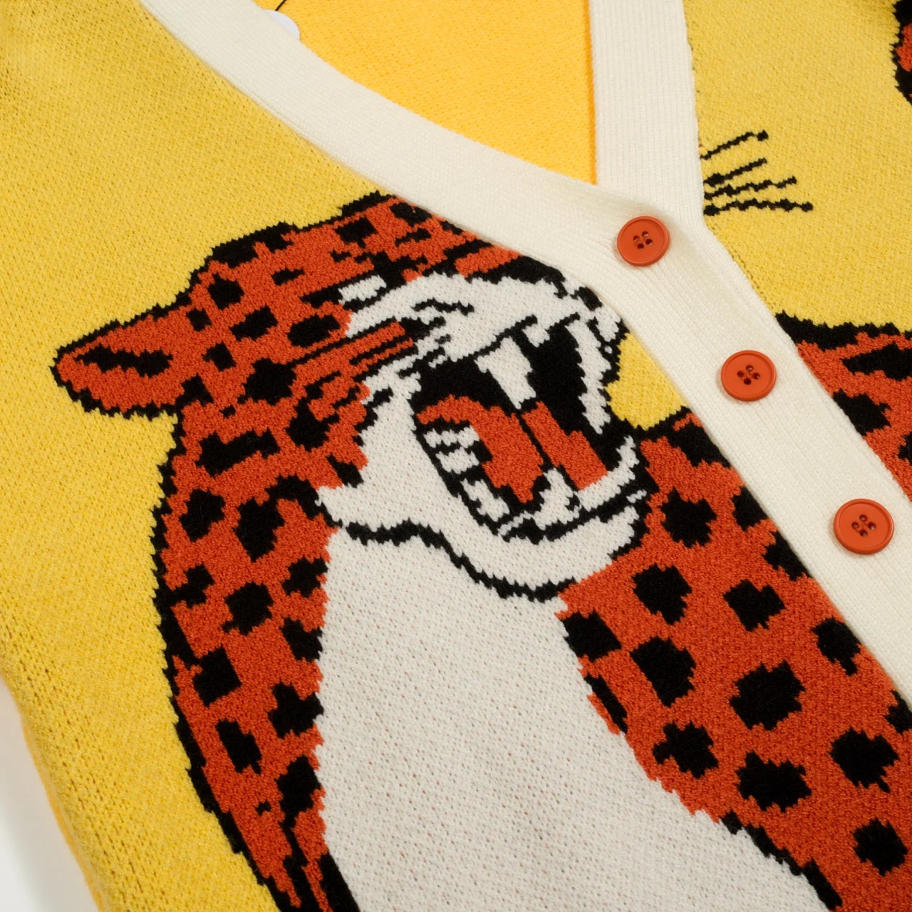 Men's yellow tiger jacquard sweater jacket - Image 2