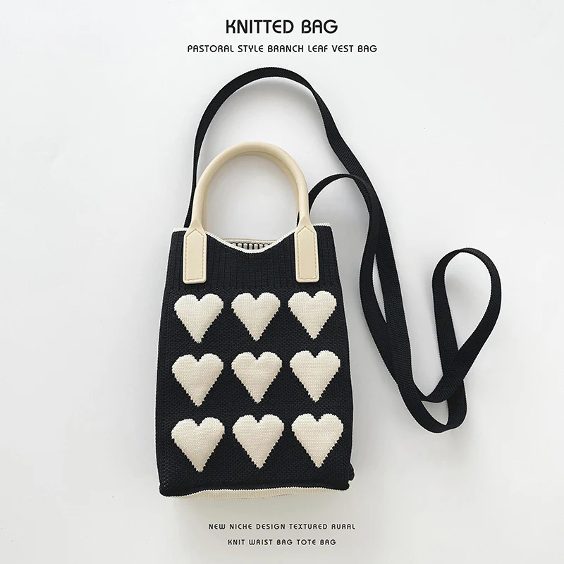 Pink Heart Shape Mini Phone Bag Knit Tote - Image 4