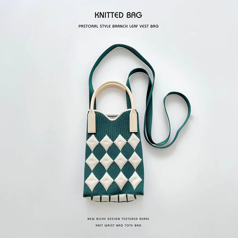 Vintage Diamond Knit Crossbody Phone Bag - Image 25