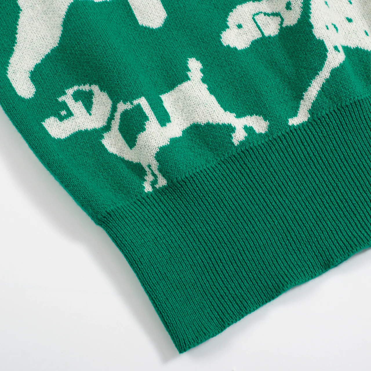 Women's Retro Dog Print Knit Tee – Green-Cropped Length - Image 6