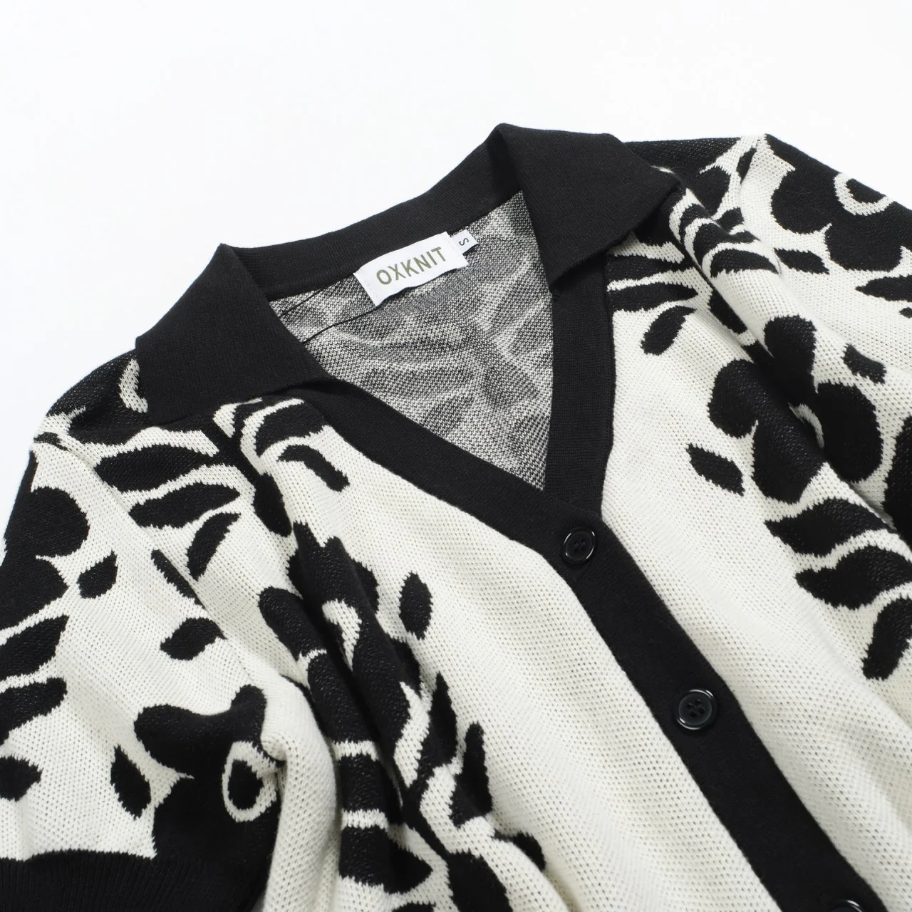 Women's black casual vintage floral jacquard cardigan - Image 9