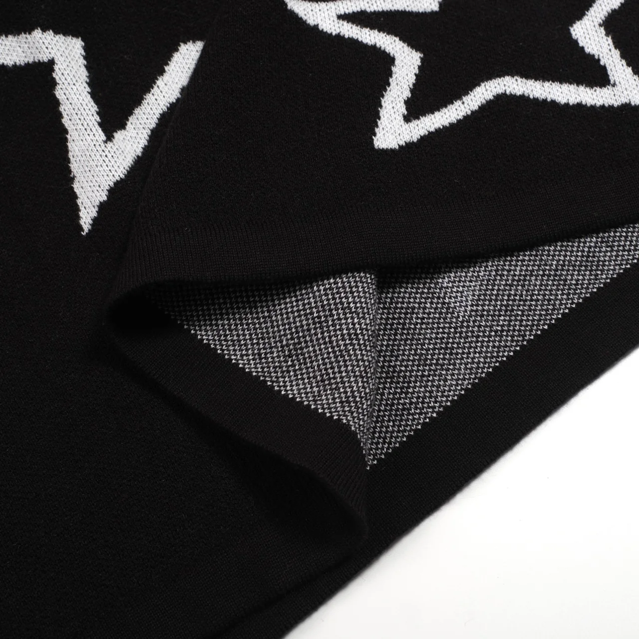 Women's black heart star vintage knit skirt - Image 6
