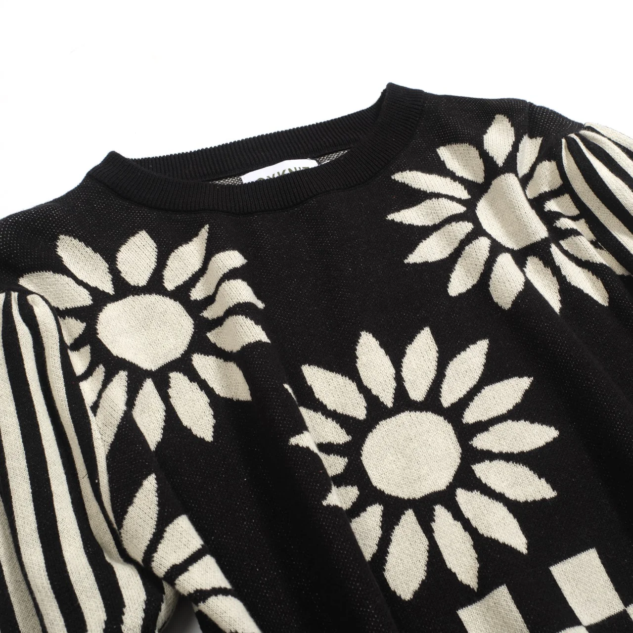 Women's black sunflower jacquard puffed sleeve knitwear - Image 9
