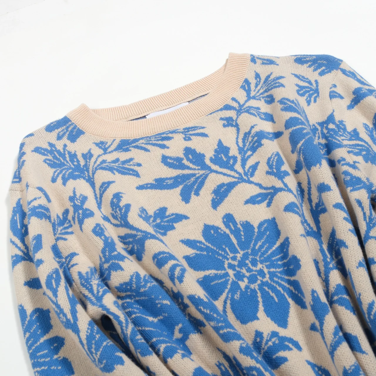 Women's blue floral jacquard street knitwear - Image 6