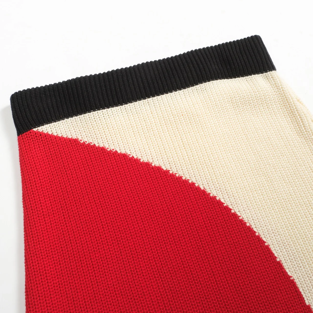 Women's red striped jacquard vintage skirt - Image 4